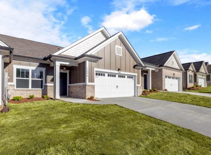 Single level living greater Chattanooga