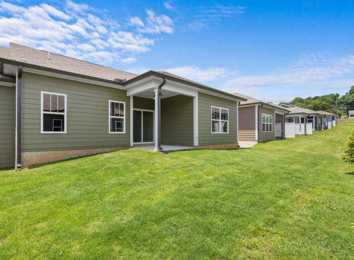 Exterior backyard of new construction Pratt home