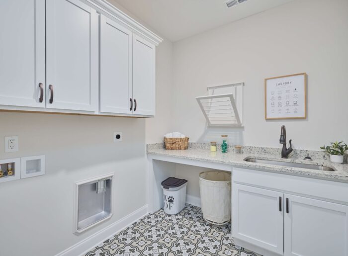 Designer laundry room Chattanooga