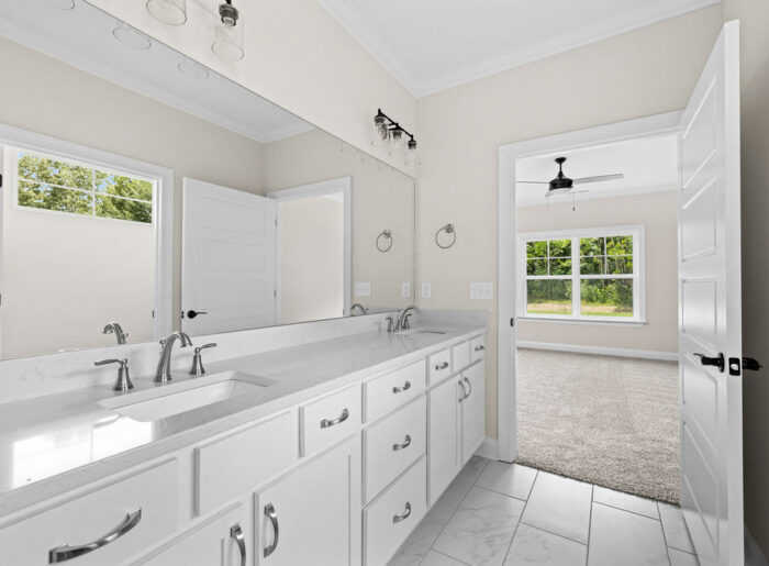 Primary bath expertly designed