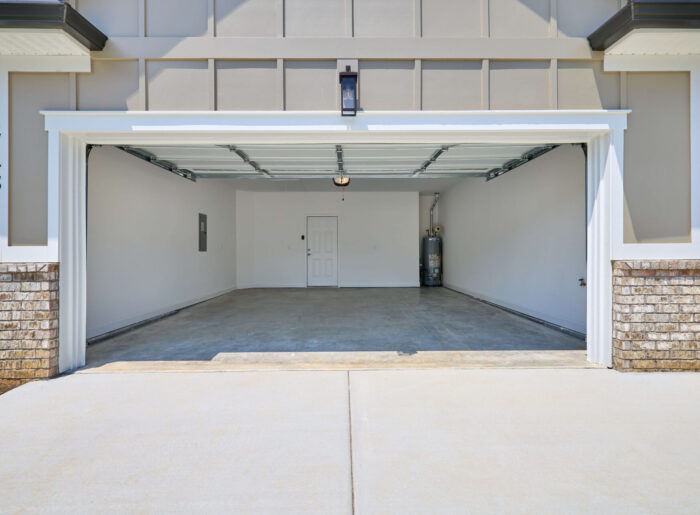 2-car garage in townhome greater Chattanooga