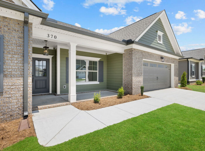 Exterior designer home move-in ready Chattanooga
