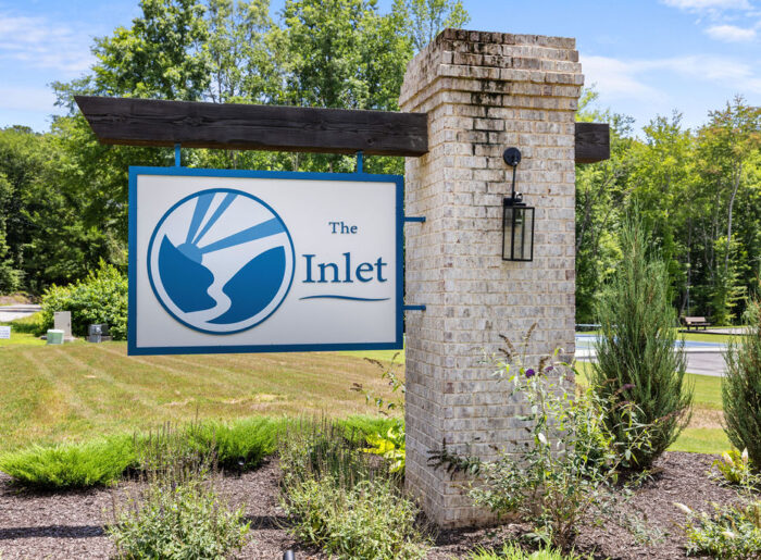 The Inlet Entrance Sign Now Selling Chattanooga