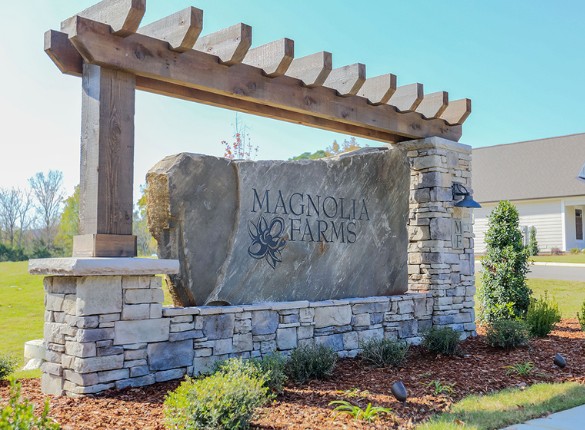 Magnolia Farms – Entrance Sign