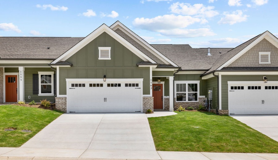 New townhome selling in Ooltewah TN by Pratt Home Builders in Retreat at Oakbrook