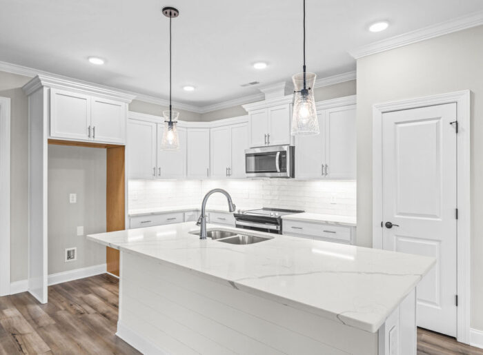 Dream kitchen in quick move-in home